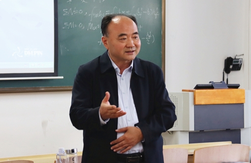 黨委委員、副院長(zhǎng)　武鈞