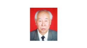 崔瑞珍.1980年－1984年任學(xué)校校長(zhǎng)；1984年－1989年任學(xué)校黨委書(shū)記